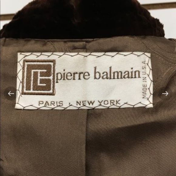 Pierre Balmain Vintage Double Breasted Fur - Picture 4 of 7